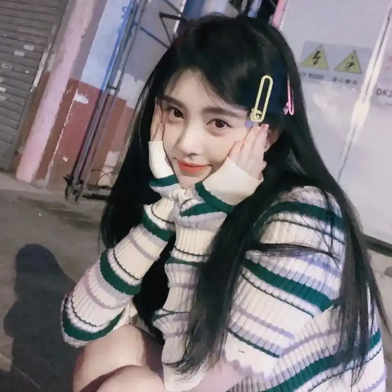 我回来啦.鞠婧祎最新粉粉嫩嫩的水蜜桃头像来喽__文案描述:谁 - 抖音