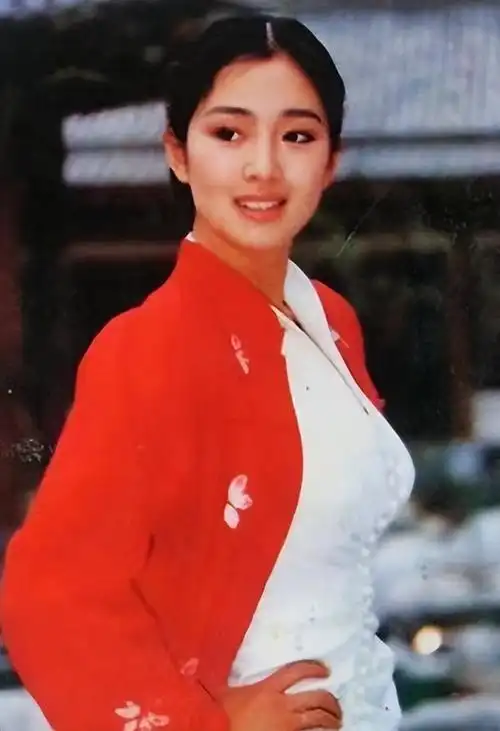 图文万粉激励计#虽然出生在东北,但是巩俐的祖籍却是在山东省济南市