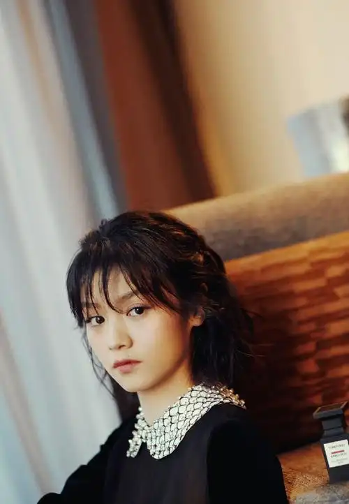 春夏清新俏皮活动照图片