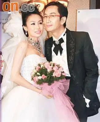 八卦频道 港台八卦[ 提要] 去年九月与少妻石洋子结婚的吴启华,经过十