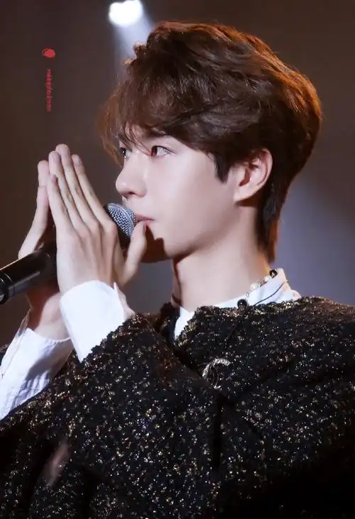 190921 陈情令泰国见面会 #uniq王一博# cr