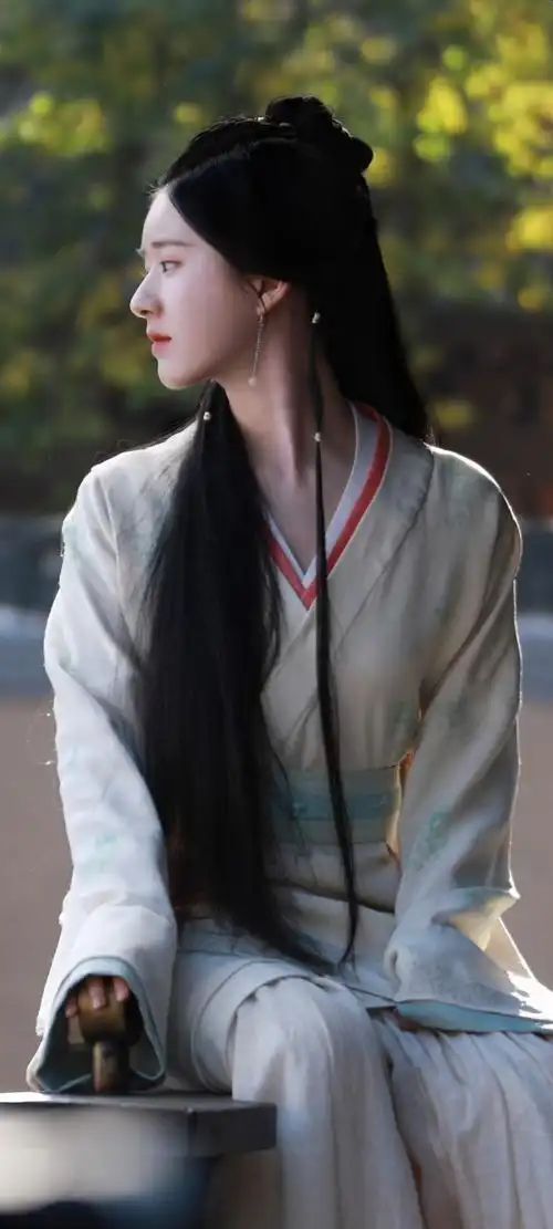 《星汉灿烂》赵露思古装剧照手机壁纸,影视图片-可爱美图
