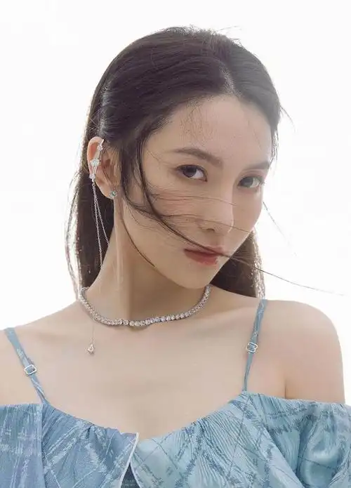 陆婷,天生丽质的御姐范高冷女神_网易订阅