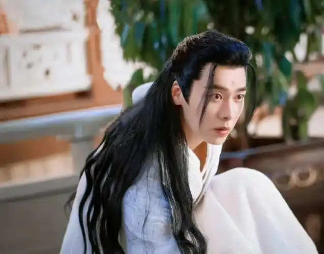 李易峰即将上映的古装剧(一连看了李易峰新剧六集)(1)