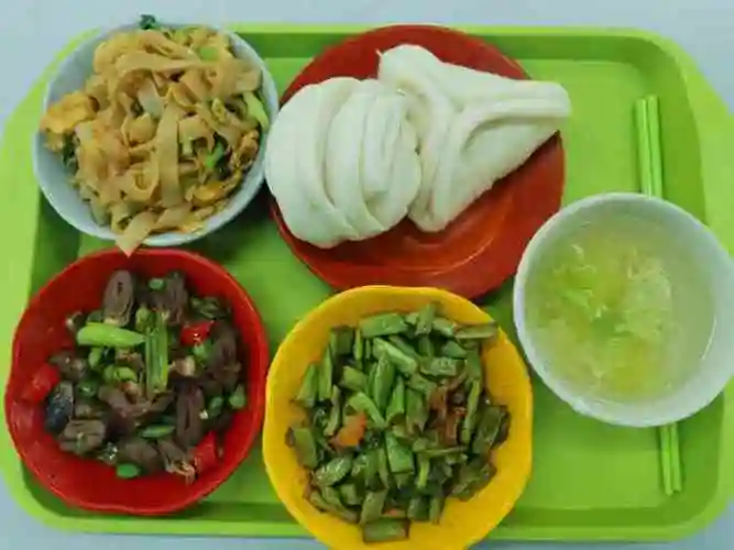 南京理工大学-研究生食堂-"个人最不喜欢的食堂,总是吃到姜,超级受不.