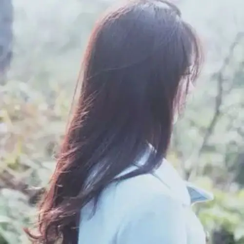 女生头像 背影 文艺 小清新 【匿名情书 沙哑情话】「by:倾城之光i」