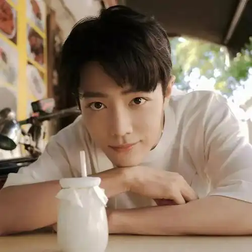 肖战最新微信头像