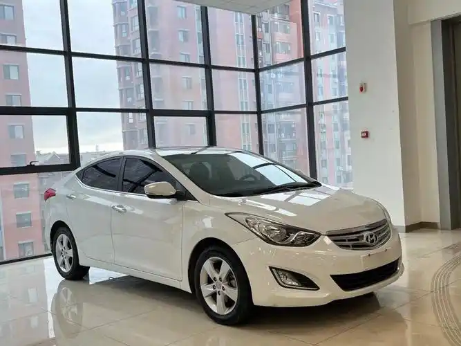 新到: 2014年现代朗动 1.