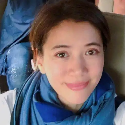 48岁袁咏仪美出新高度!