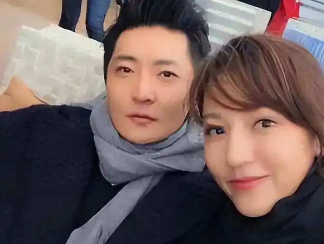 郭京飞并非大器晚成,其实他早就是大神级的人物_鲍莉_发展_事业