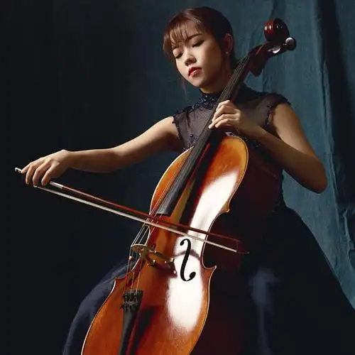 作为一个会拉大提琴的漂亮姑娘是什么体验? - 知乎