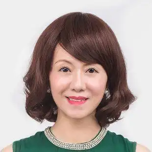 婚礼当天妈妈简单发型婚礼上适合适合妈妈的发型