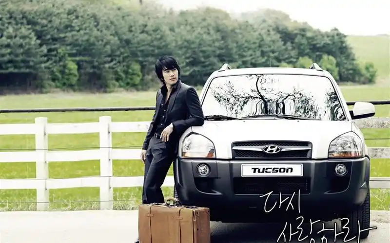 顶级韩流明星宋承宪广告海报高清壁纸