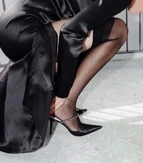 时尚穿搭##大长腿##性感高跟鞋