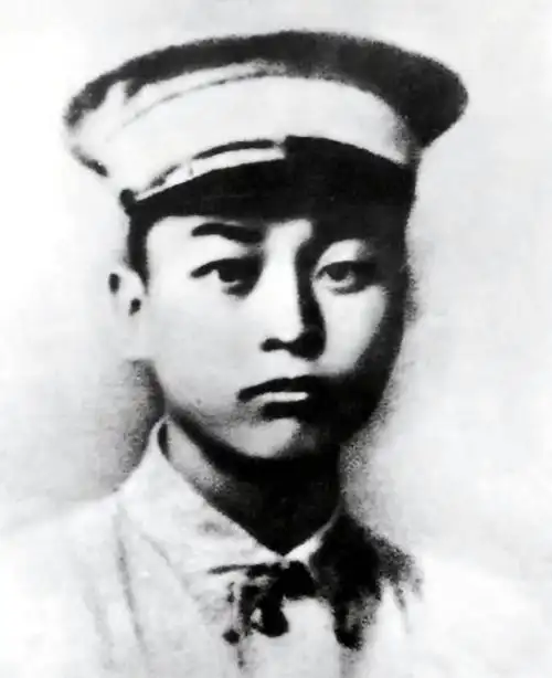 英雄烈士谱丨"模范的革命军人"——曹渊 - 中华人民共和国国防部