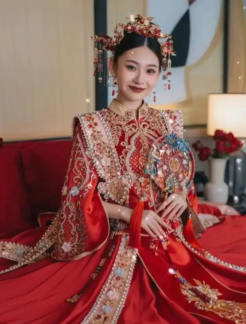 凤冠霞帔,此生不渝富贵别致的新中式嫁衣