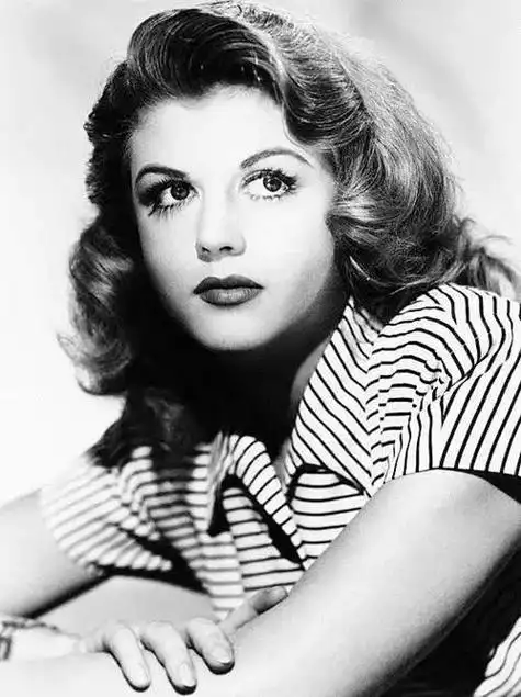 老照片:上世纪30-40年代那些惊艳了时光的好莱坞美女