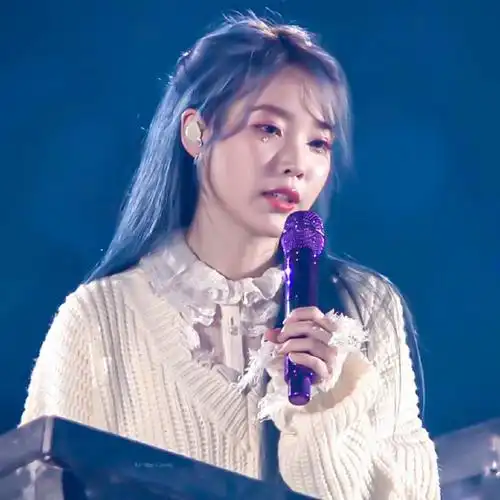 iu演唱会##iu头像无水印