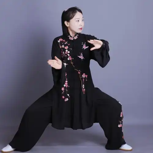 太极服女新款飘逸刺绣梅花高档太极拳比赛服演出服太极服