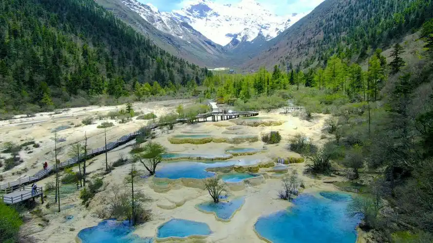 世界奇观,人间瑶池,黄龙仙境