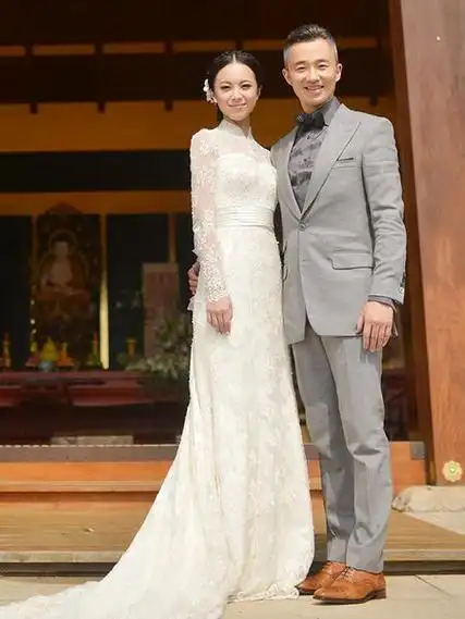 程雷结婚女友王萌萌照片