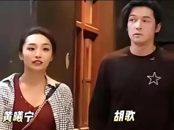 薛佳凝分手14年后胡歌娶妻生子她却选择出家背后心酸无人知