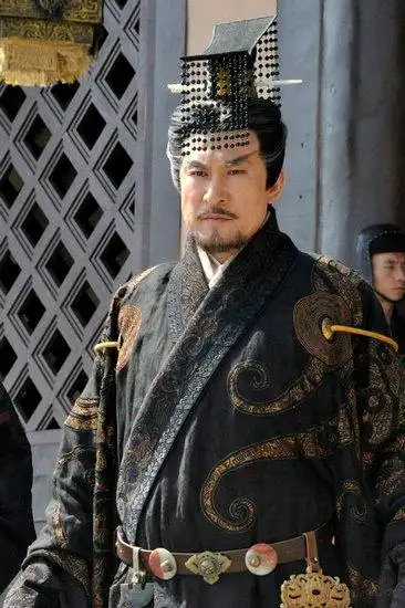 《秦时明月》肖荣生版嬴政 众叛亲离惹网友心疼