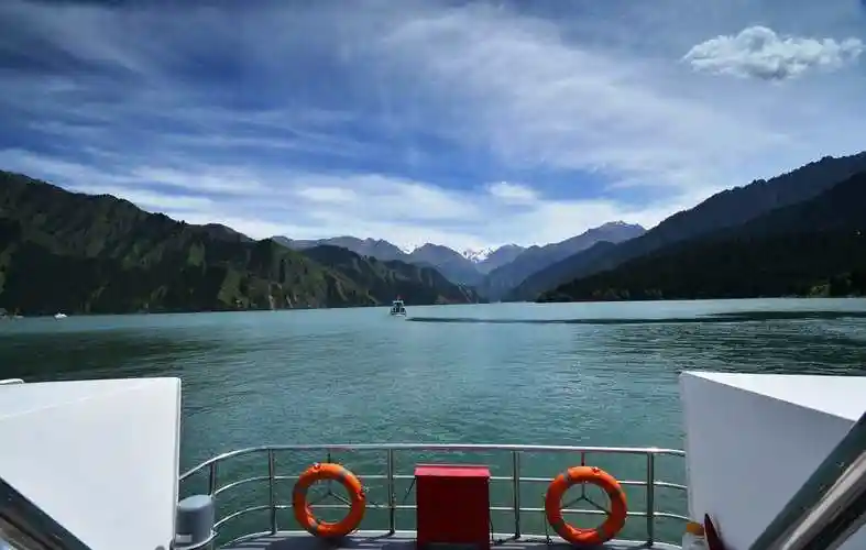 新疆天山天池风景区