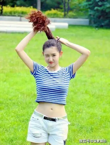 王玉雯,认识她是因为电视剧《少年派》,不得不说这部电视剧很好看