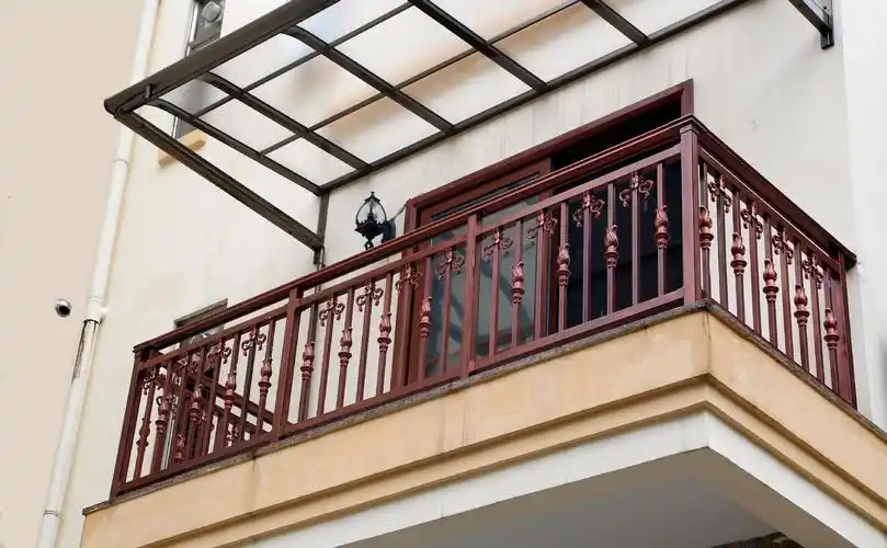 阳台护栏