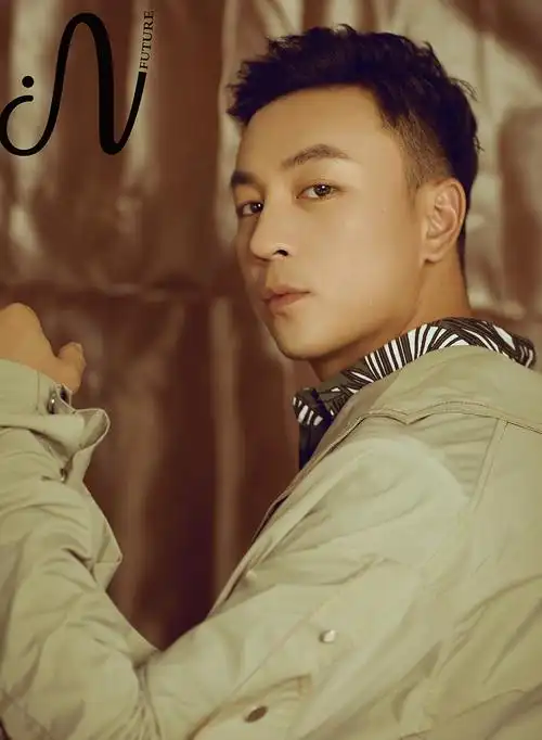 释小龙曝光生日写真 气场全开自在随风_凤凰网娱乐_凤凰网