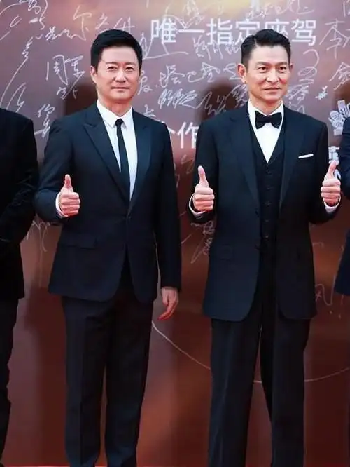 王晶导演别看刘德华长相他的人生不是任何人想要的