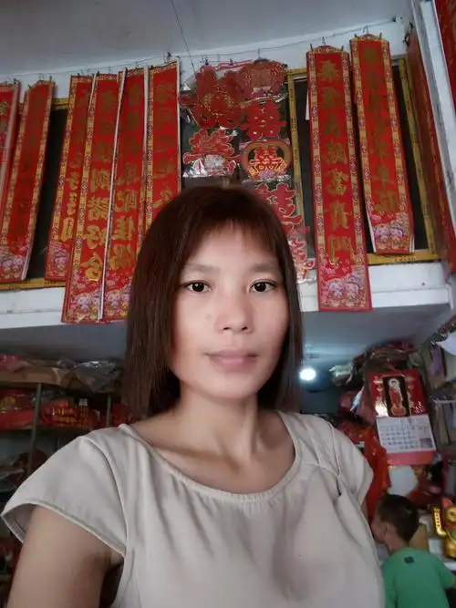 37岁离异女征婚照片(id:96652582)_江西九江征婚交友_珍爱网