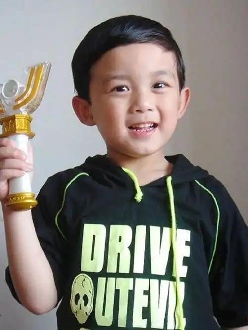 吴磊也需要别人演他小时候了