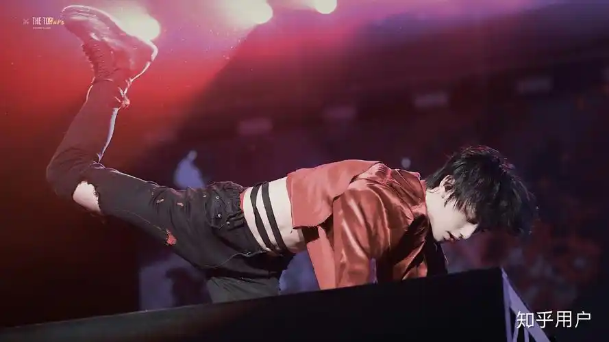 怎么才能让帅哥发腹肌照给自己 ? - 知乎