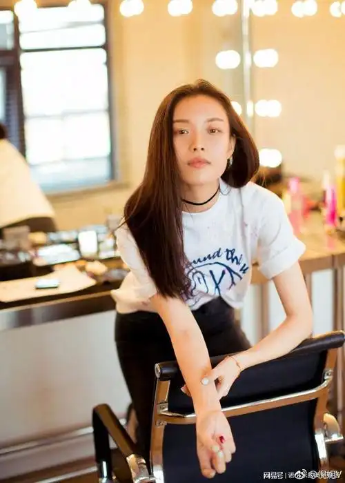 跟女神倪妮学穿搭,让你整个夏天美美哒.