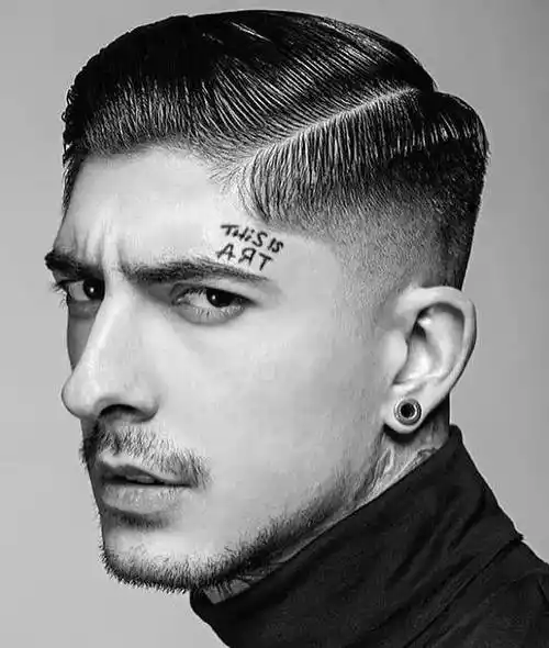 当亚洲型男留起复古油头