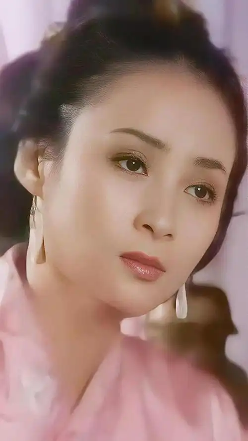 绝美壁纸年轻时的蒋勤勤有多美