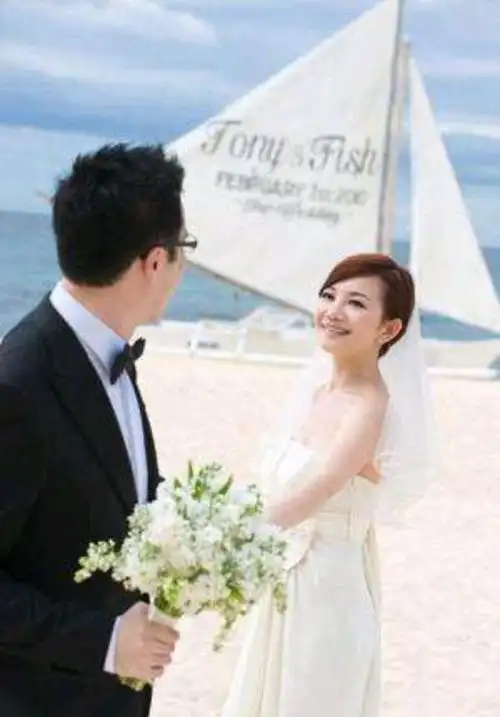 梁静茹给的勇气,是为了解决如何在分手后仍然能"快乐"的活下去