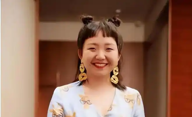 胖女孩辣目洋子演技卓越令人惊艳肉嘟嘟身材羡煞旁人