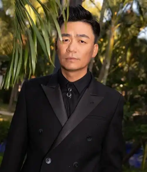 王宝强发出灵魂三连问,让我们看到命运,掌握在你自己的手中