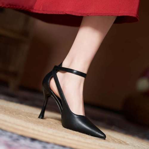 高跟鞋女尖头一字扣小码3跟1 32 3单4鞋大码细3工作鞋1-43凉鞋女