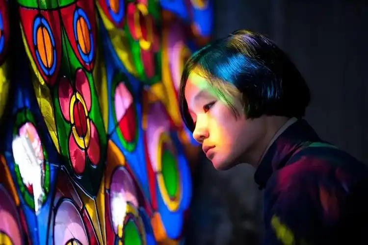 《金陵十三钗》:战争背后,没有一个女人能全身而退 - 知乎