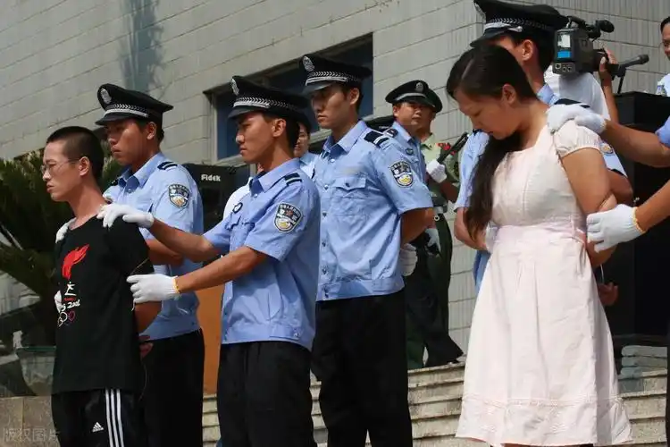 死刑犯在执行死刑的前一天都经历什么?法院会满足其任何要求吗?