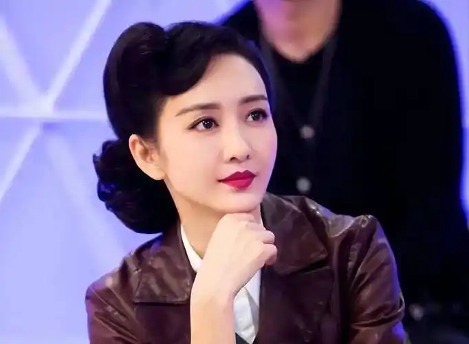 原创曾和杨幂抢刘恺威的王鸥如今怎么样了