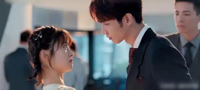 我亲爱的小洁癖沈月刘以豪演得还行就是剧情缺了点智商