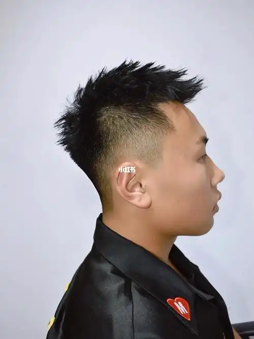 夏天男生头发怎么剪,看这里