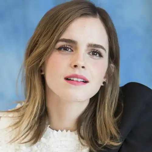 艾玛·沃特森(emma watson),1990年4月15日出生于法国巴黎,英国女演员