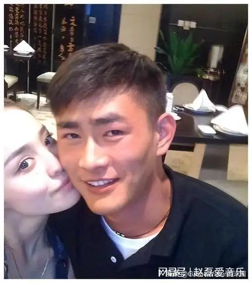 "风流玉女"古力娜扎:美空出身狂立人设,清纯名声处境尴尬