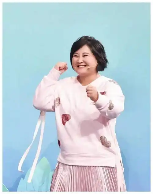 贾玲低调豪宅,真实接地气,平凡中显实力,细节见真挚._龙湖_观众_作品